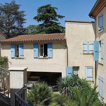 10. Proche Gare Et Centre *